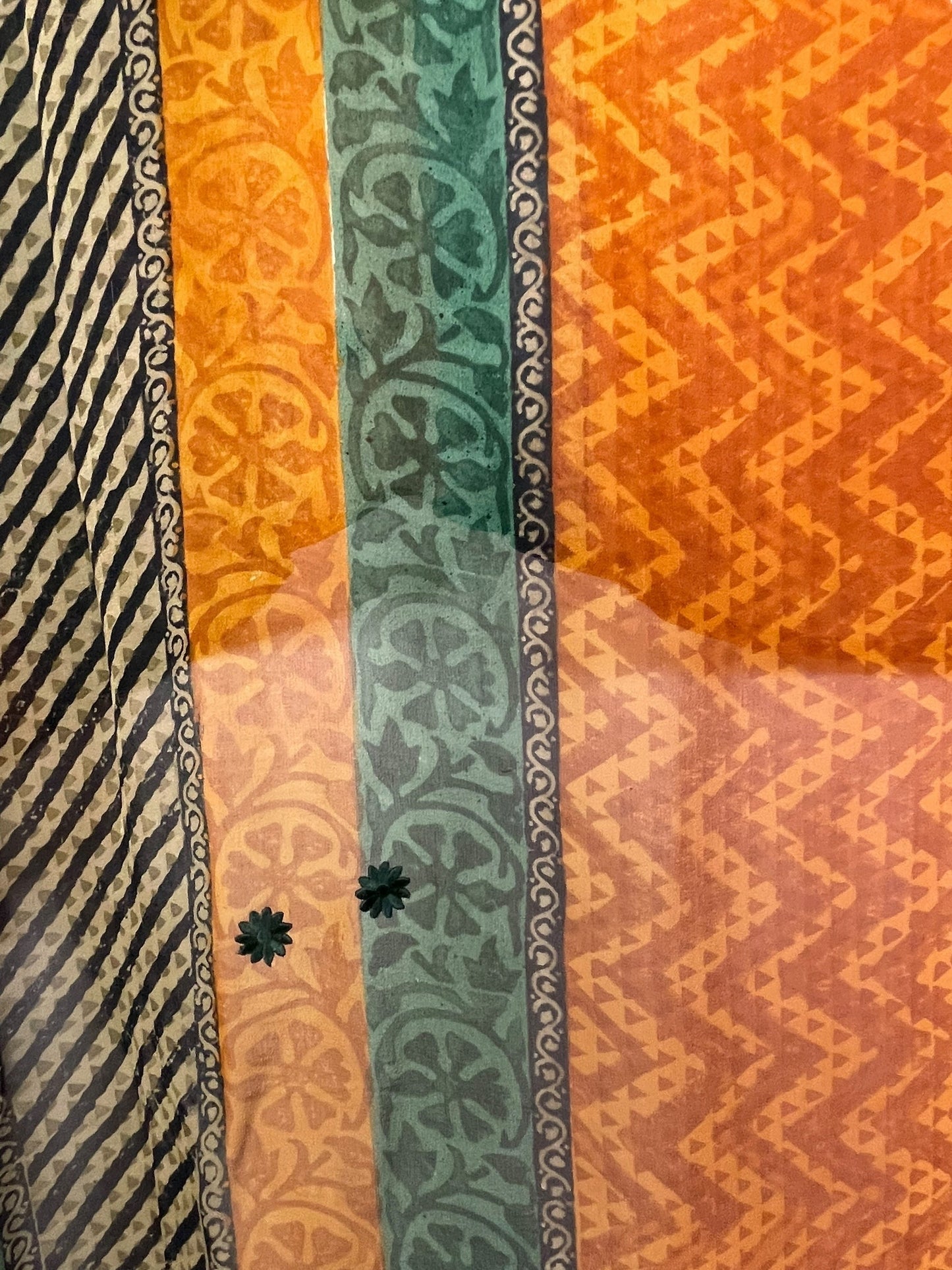 PRG7716 Sheer Avatar Pure Silk Hi Lo Top