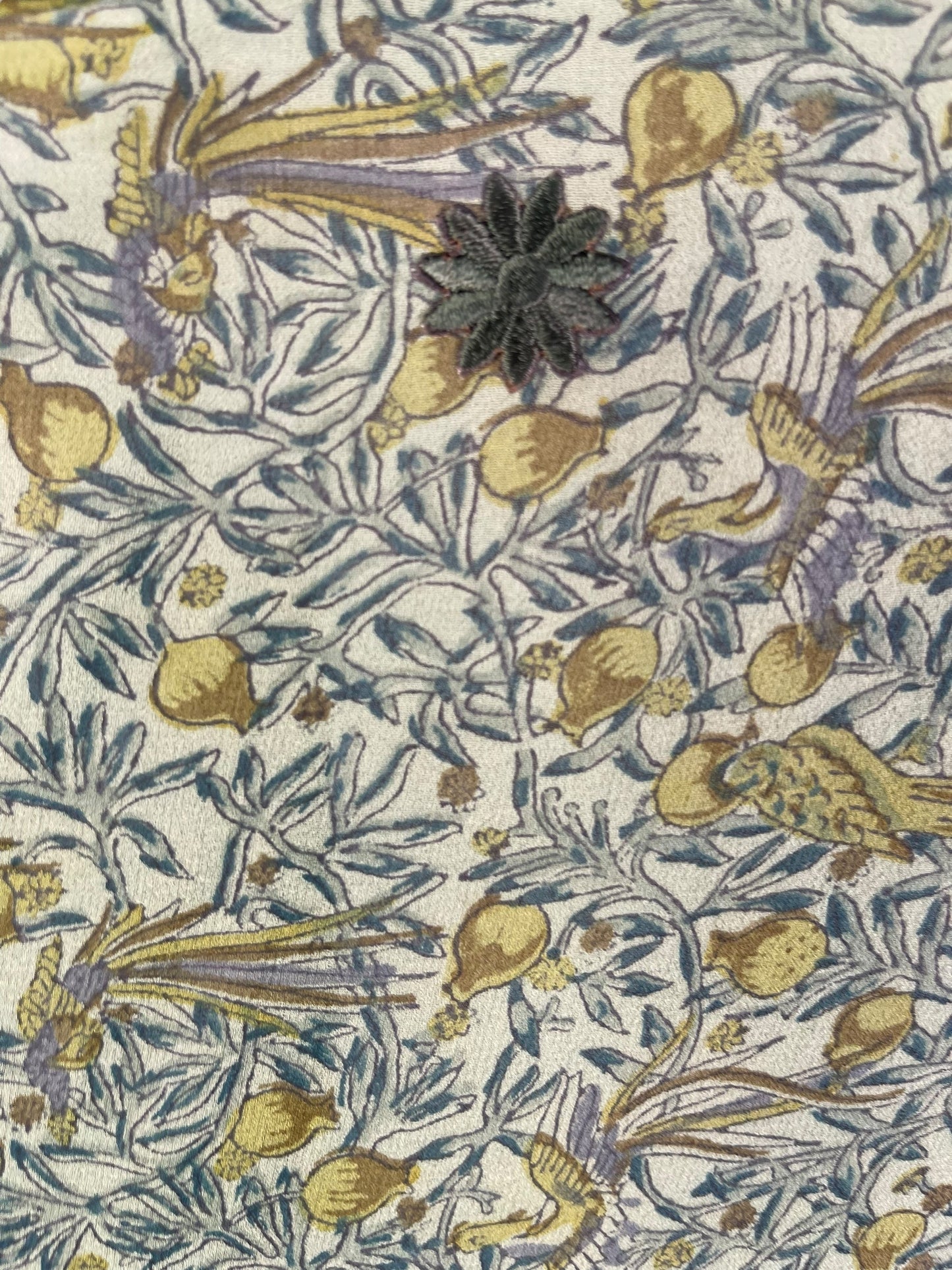 PRG7362 Sheer Avatar Pure Silk Midi Length Kaftan