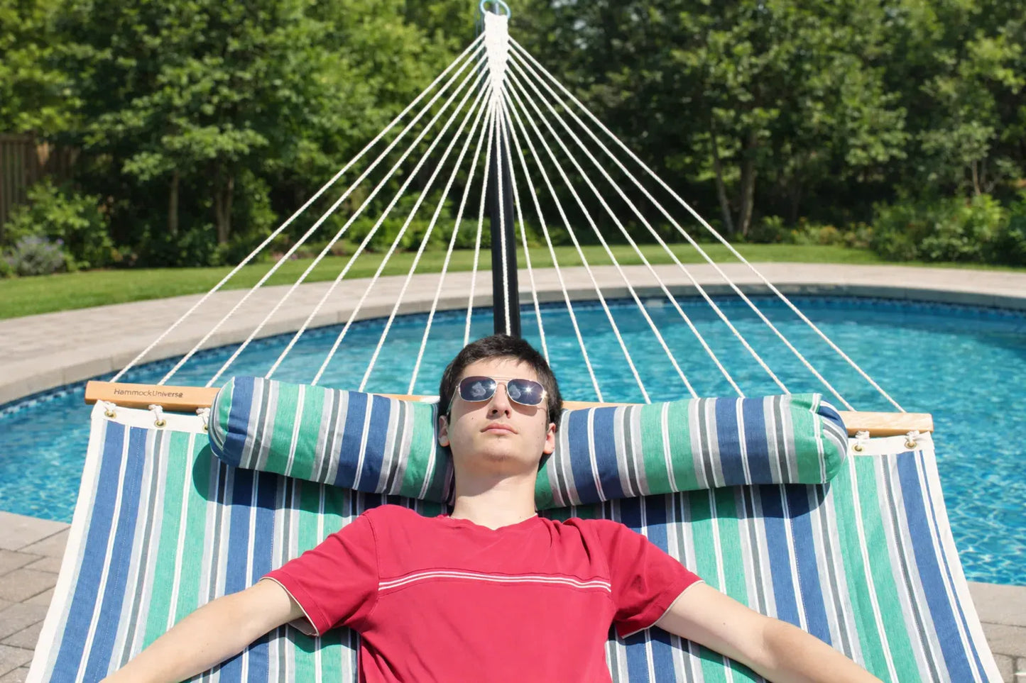 Deluxe Quilted Hammock with 3-Beam Stand