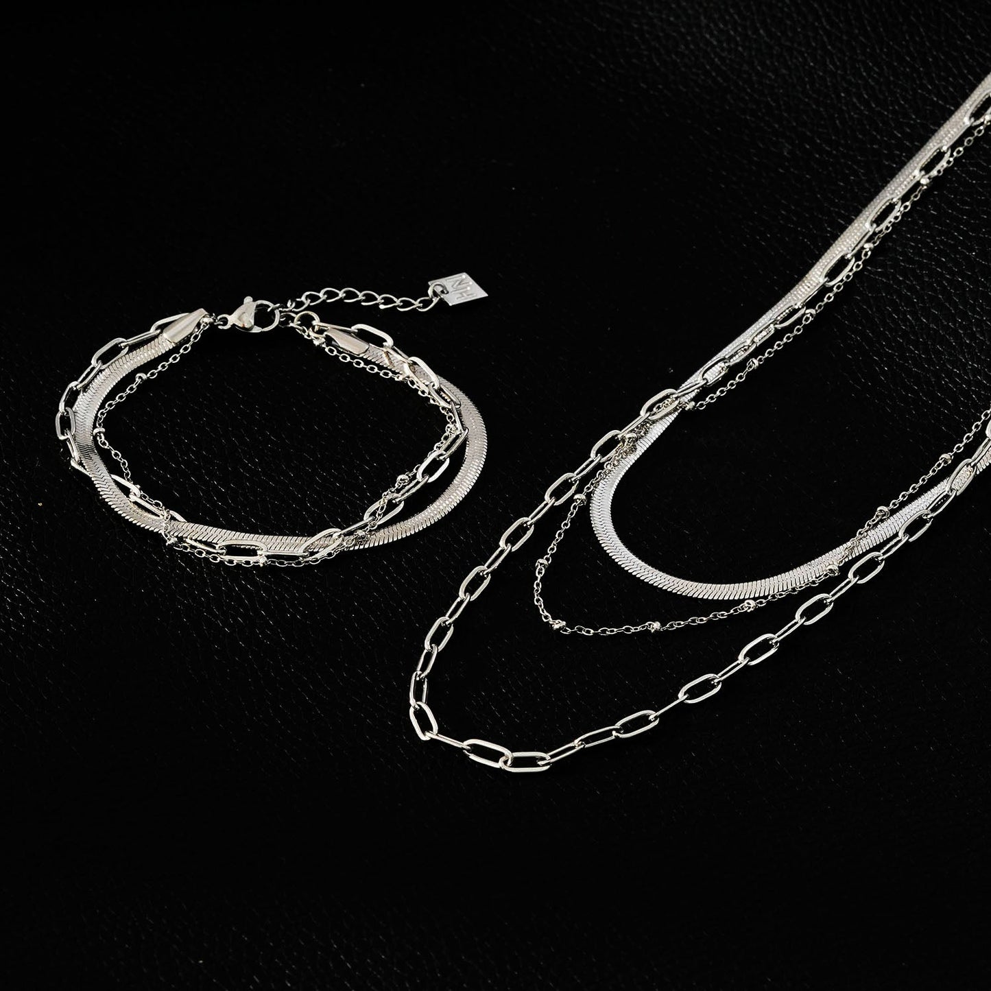 GEILNAR:  Triple Layer Mixed-Chain Necklace in Silver