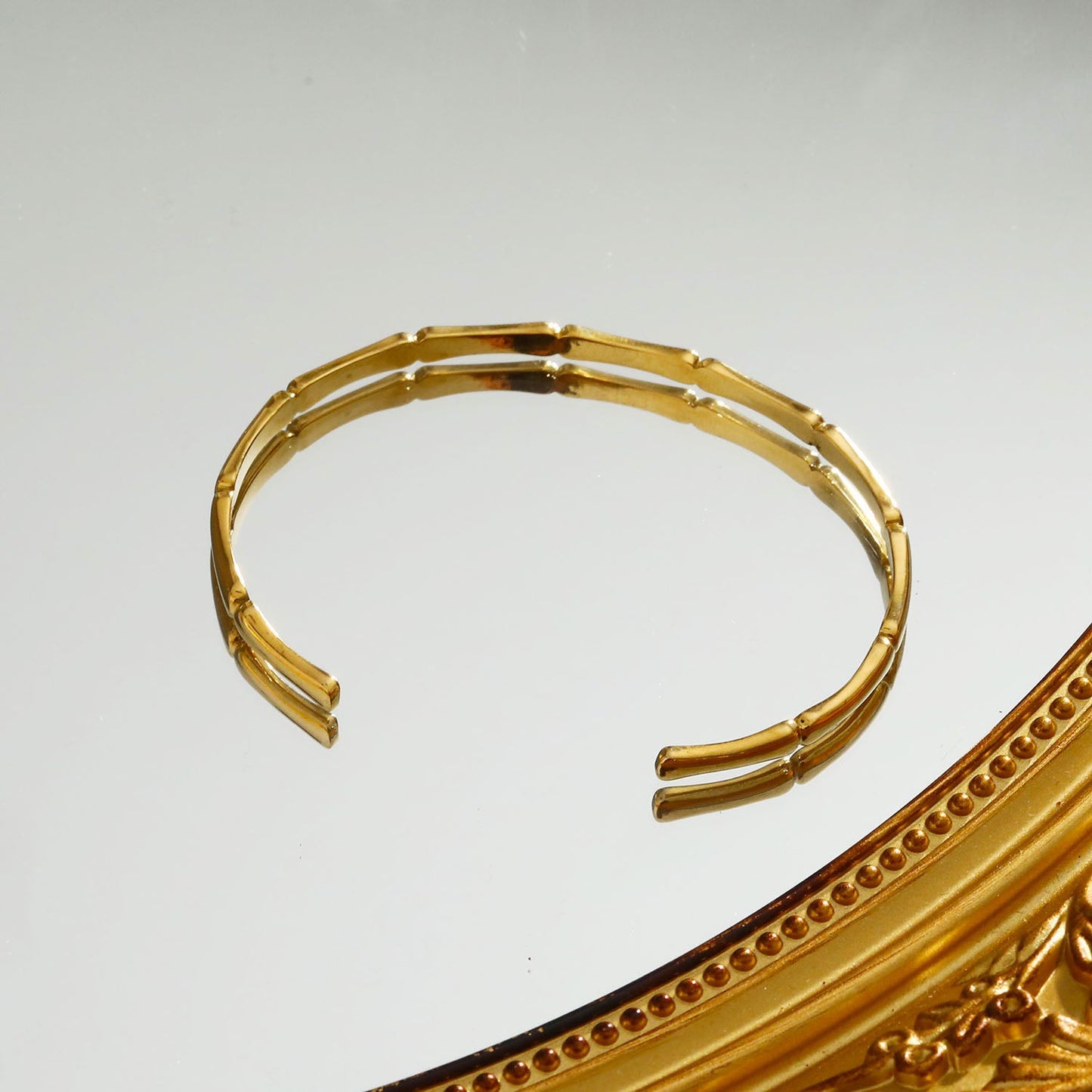 RENEE Gold: Luxury Bamboo Cuff Bracelet – Elegant Nature-Inspired Minimalist Design