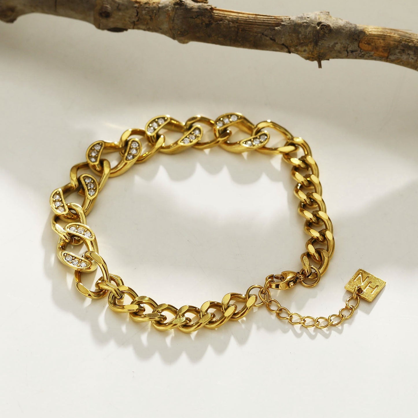 ROUBAIX Cuban Link-Chain Zirconia Bracelet