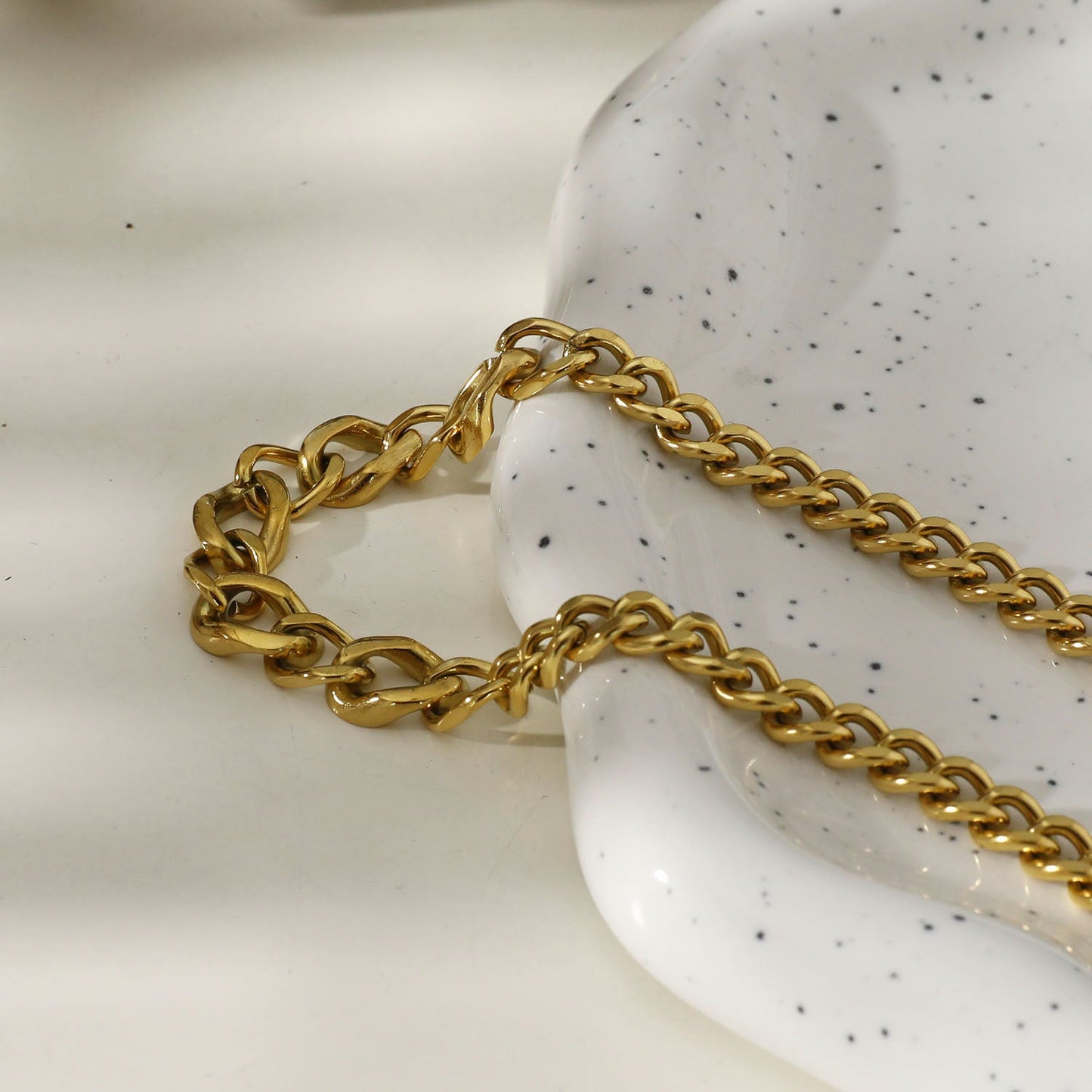 ROUEN Zirconia Embedded Cuban Chain Statement Necklace