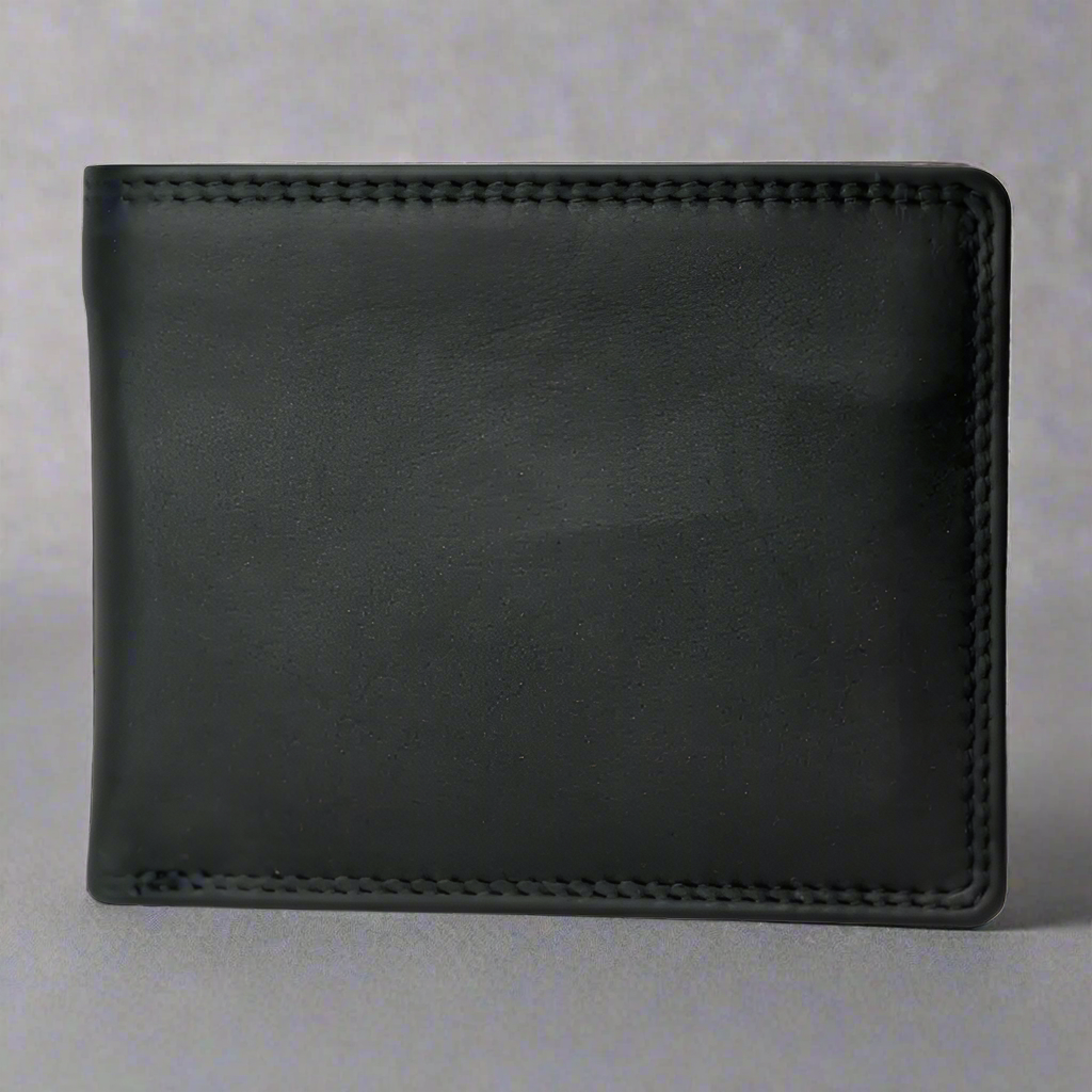 Rugged Earth Men's Bifold Leather Wallet