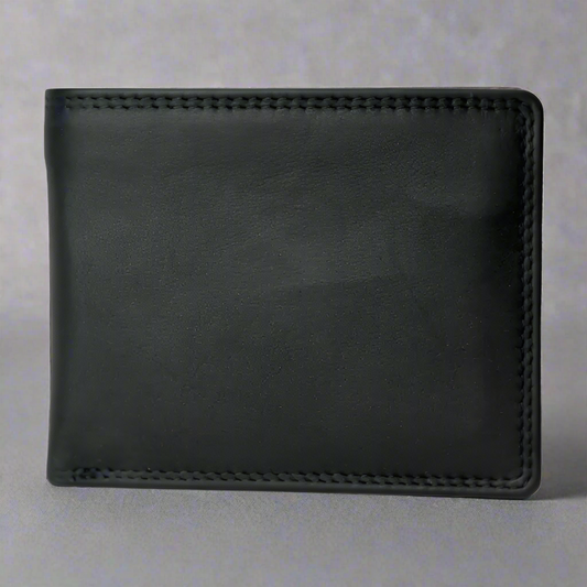 Rugged Earth Men's Bifold Leather Wallet