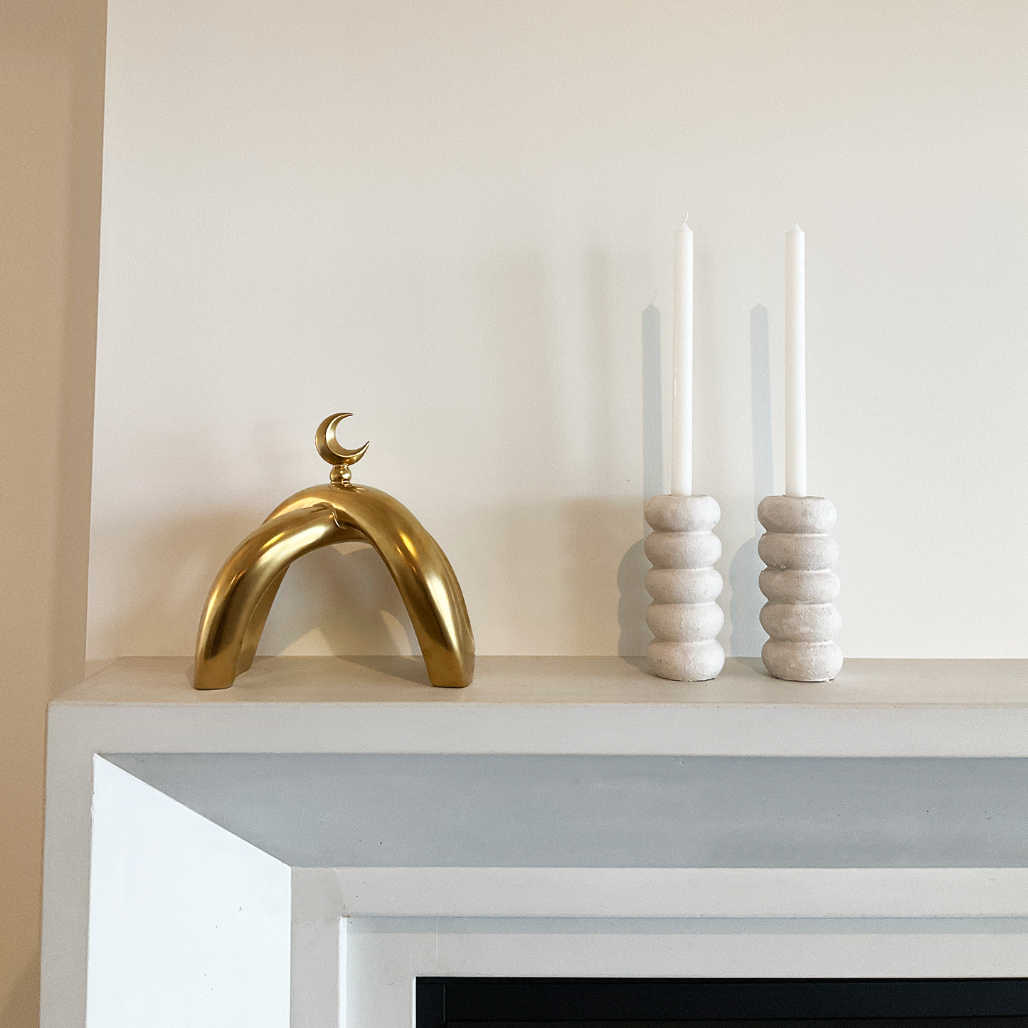 Crescent Knot Sculpture: Rustic Gold