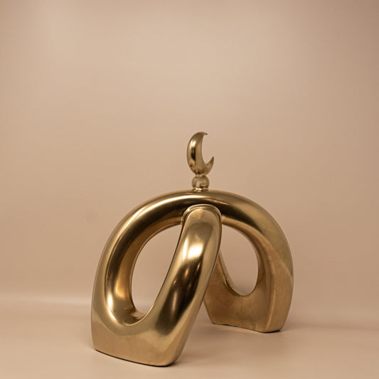 Crescent Knot Sculpture: Rustic Gold