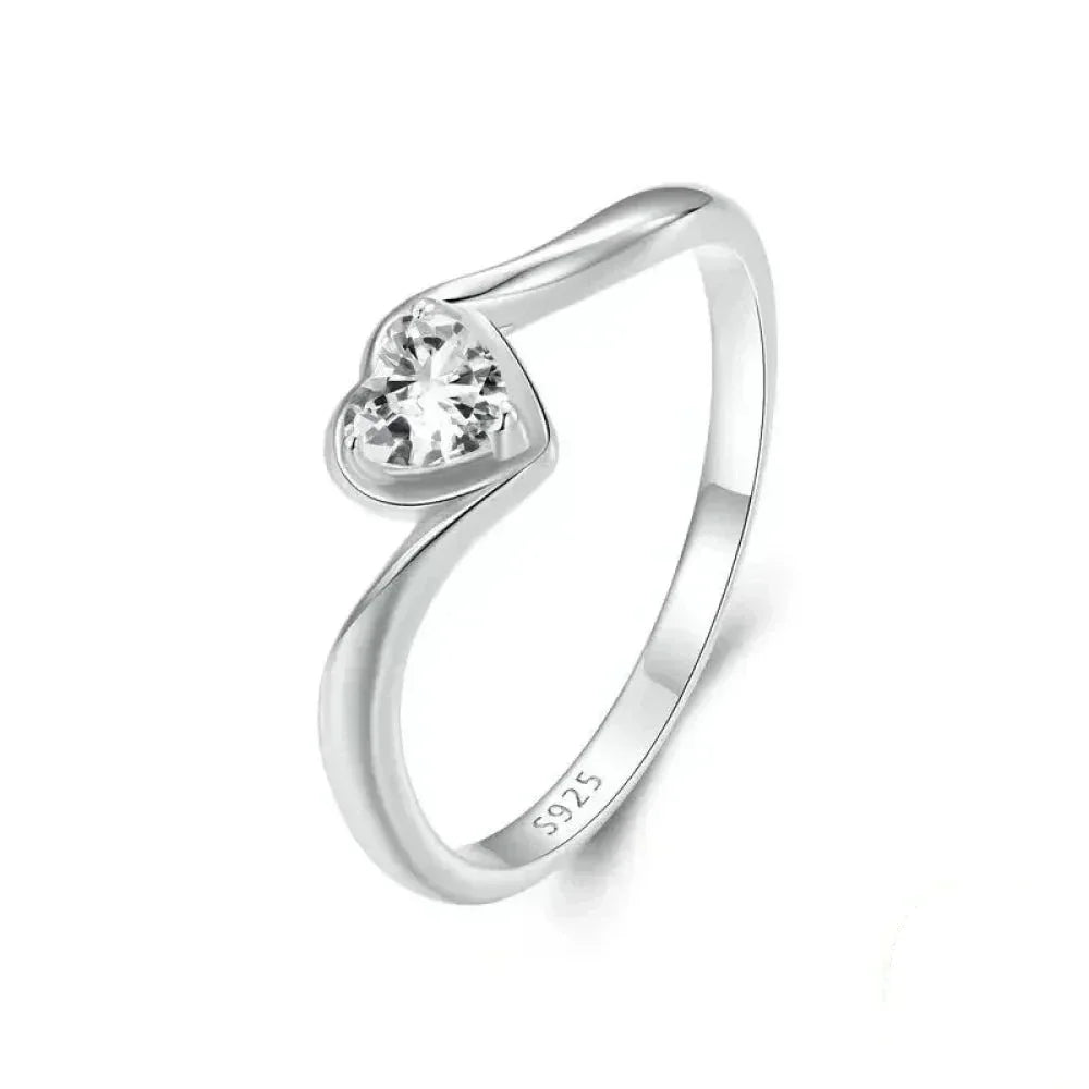 925 Sterling Silver Heart Moissanite Solitaire Ring