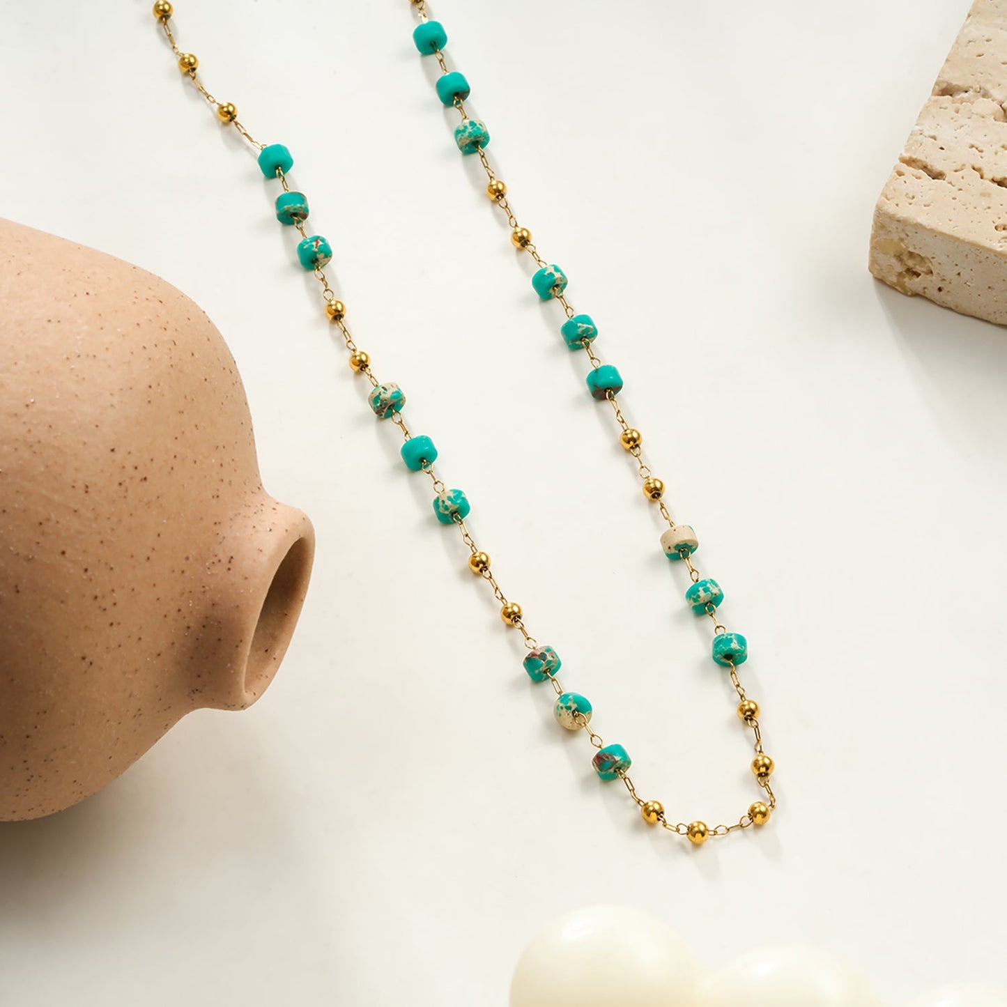 SANTA CRUZ Blue: Gold & Natural Stone Beaded Chain Necklace
