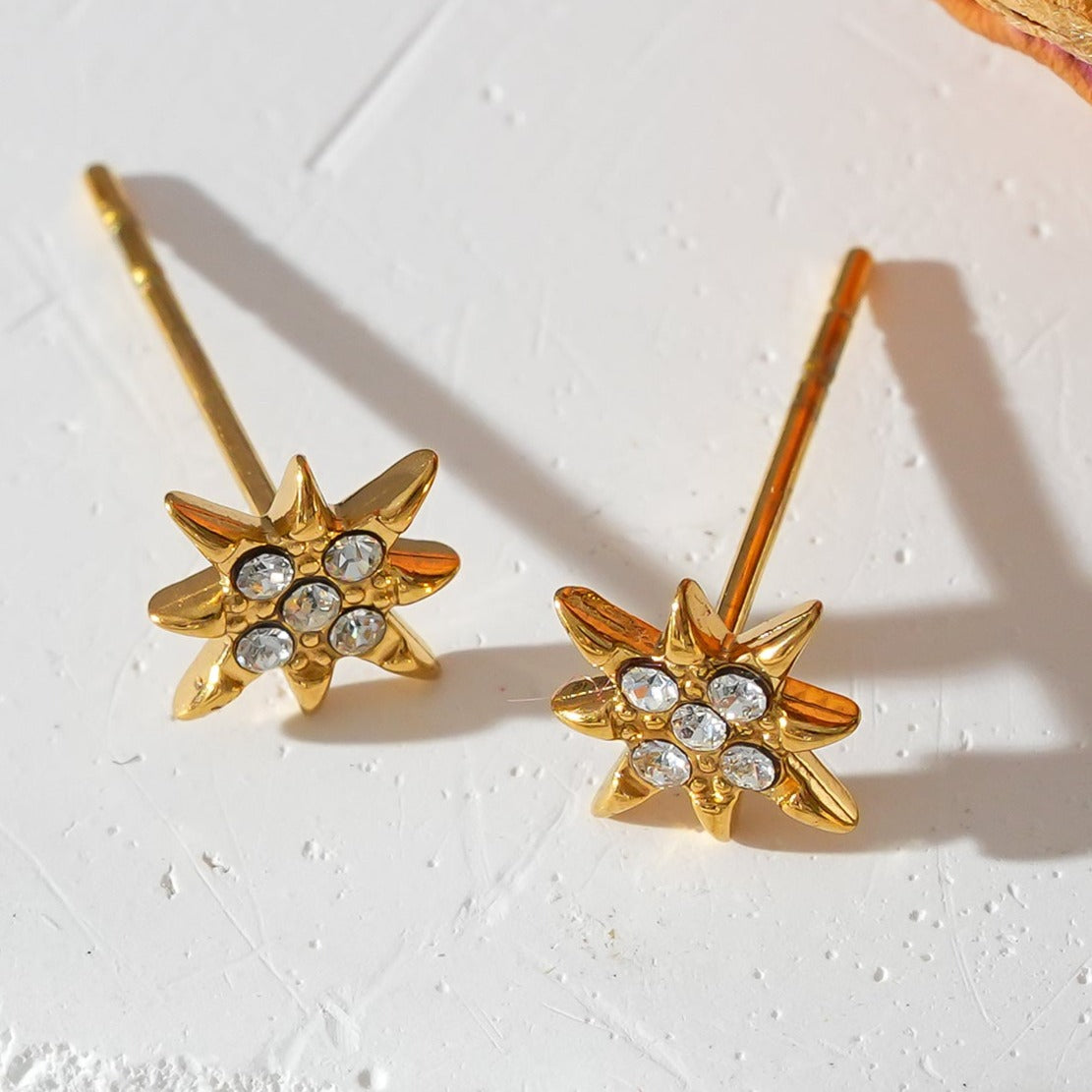 Style SARENBE Gold: 'Star Bright' Stud Earrings Gold