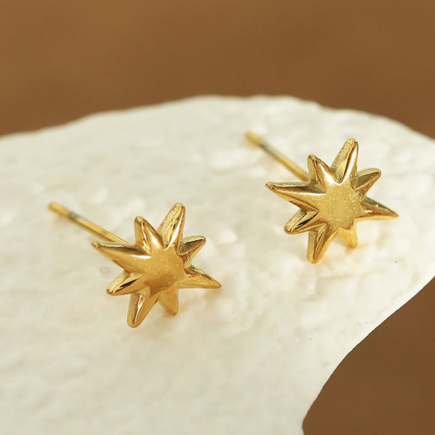 SCARLETT Stud Earrings