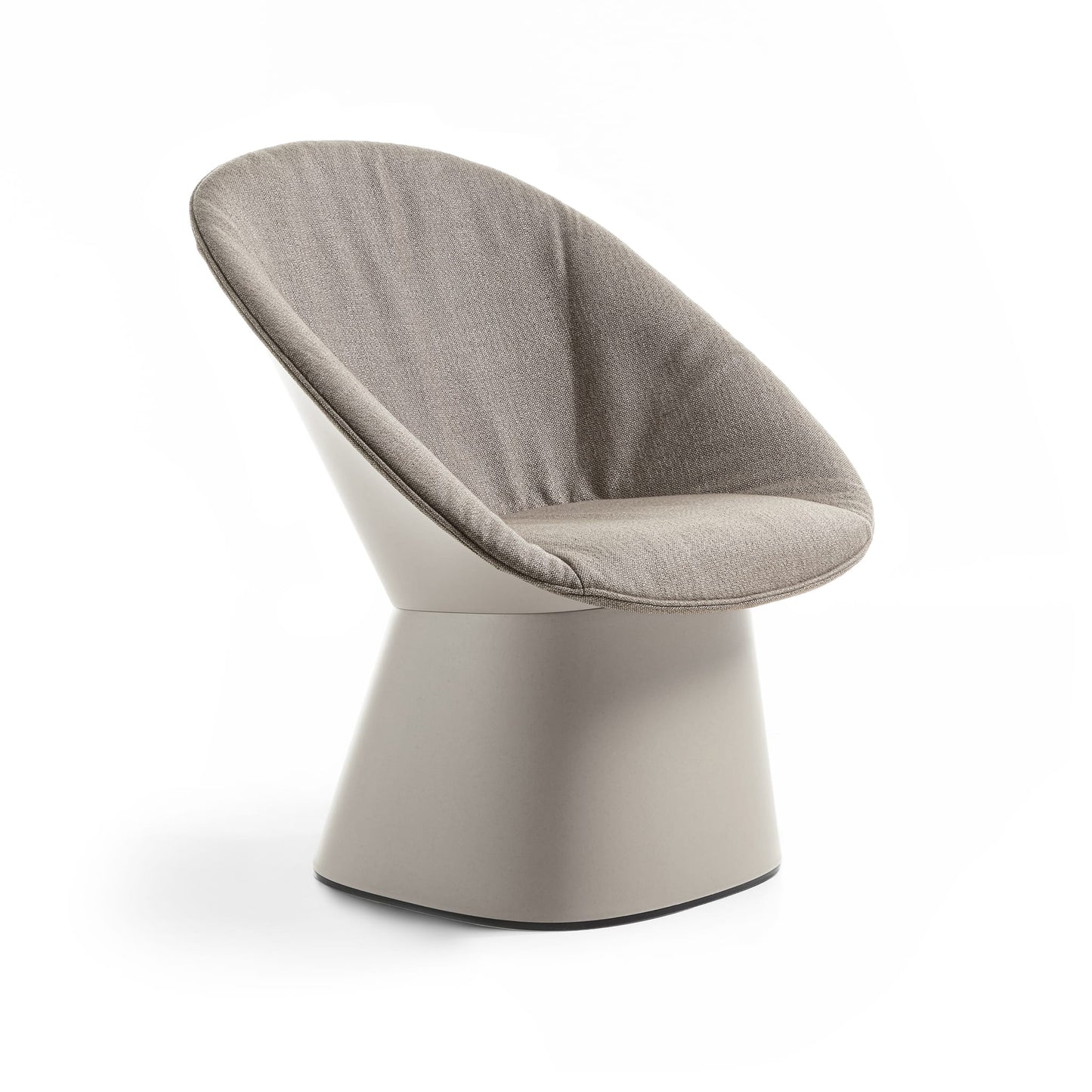 Sensu Lounge Chair<br> Indoor & Outdoor Use