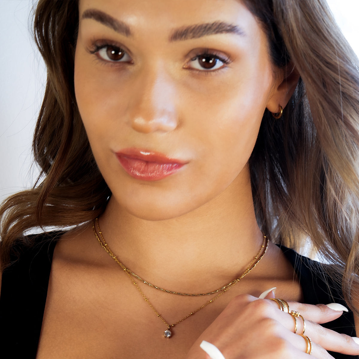 SKAGWAY: Minimalist Twisted Textures Chain Necklace in Gold