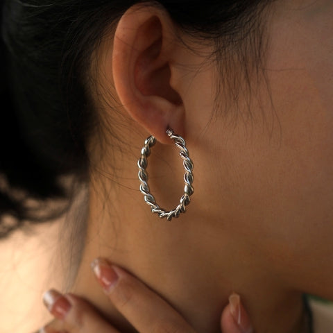 SUKI Twisted Rope Hoop Silver Earrings