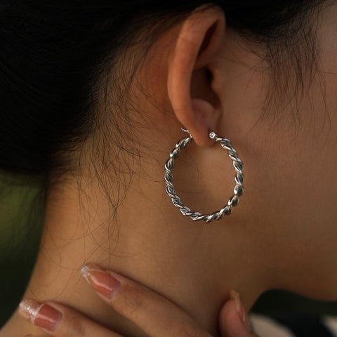 SUKI Twisted Rope Hoop Silver Earrings