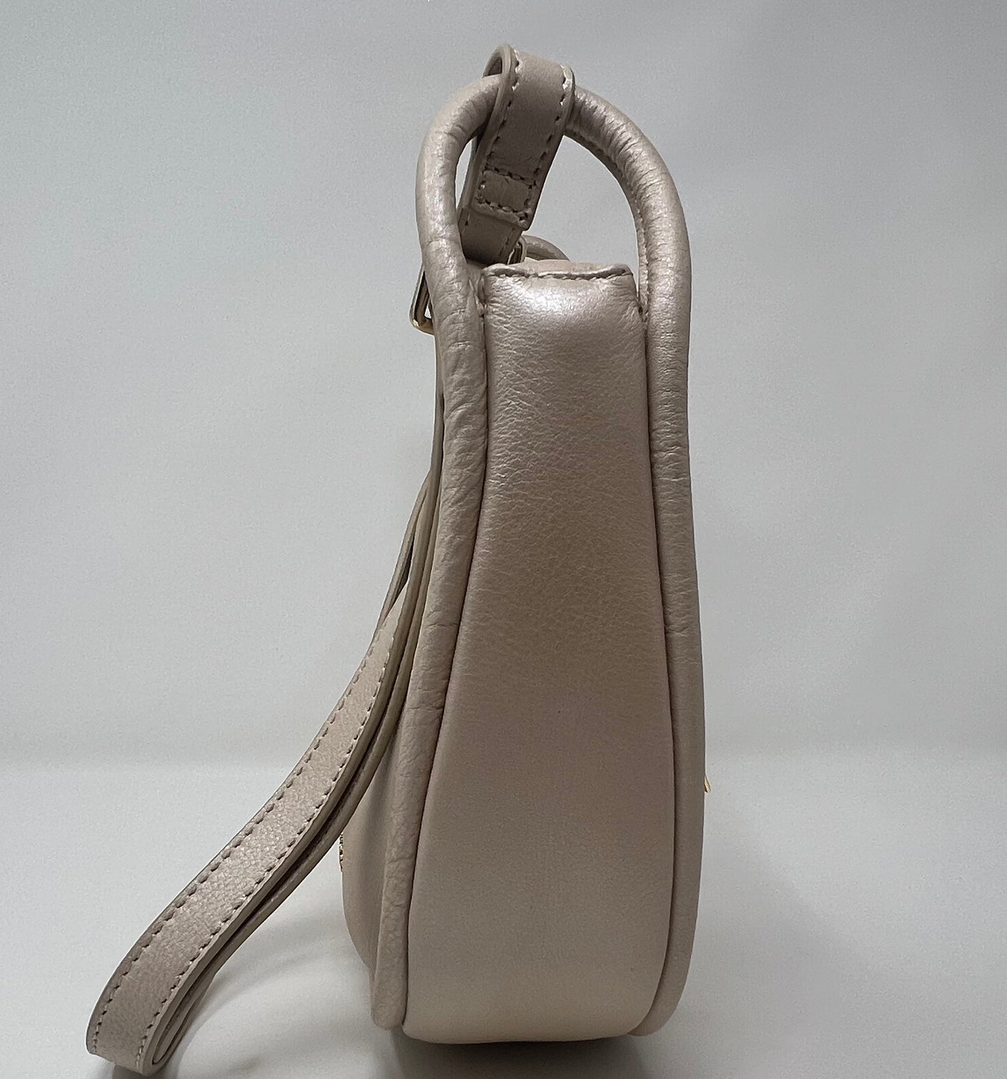 Petit Sac à Bandoulière en Cuir Champagne | Sabrina