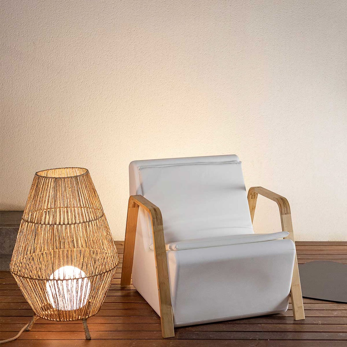 Tarida Sit<br> Indoor & Outdoor Chair