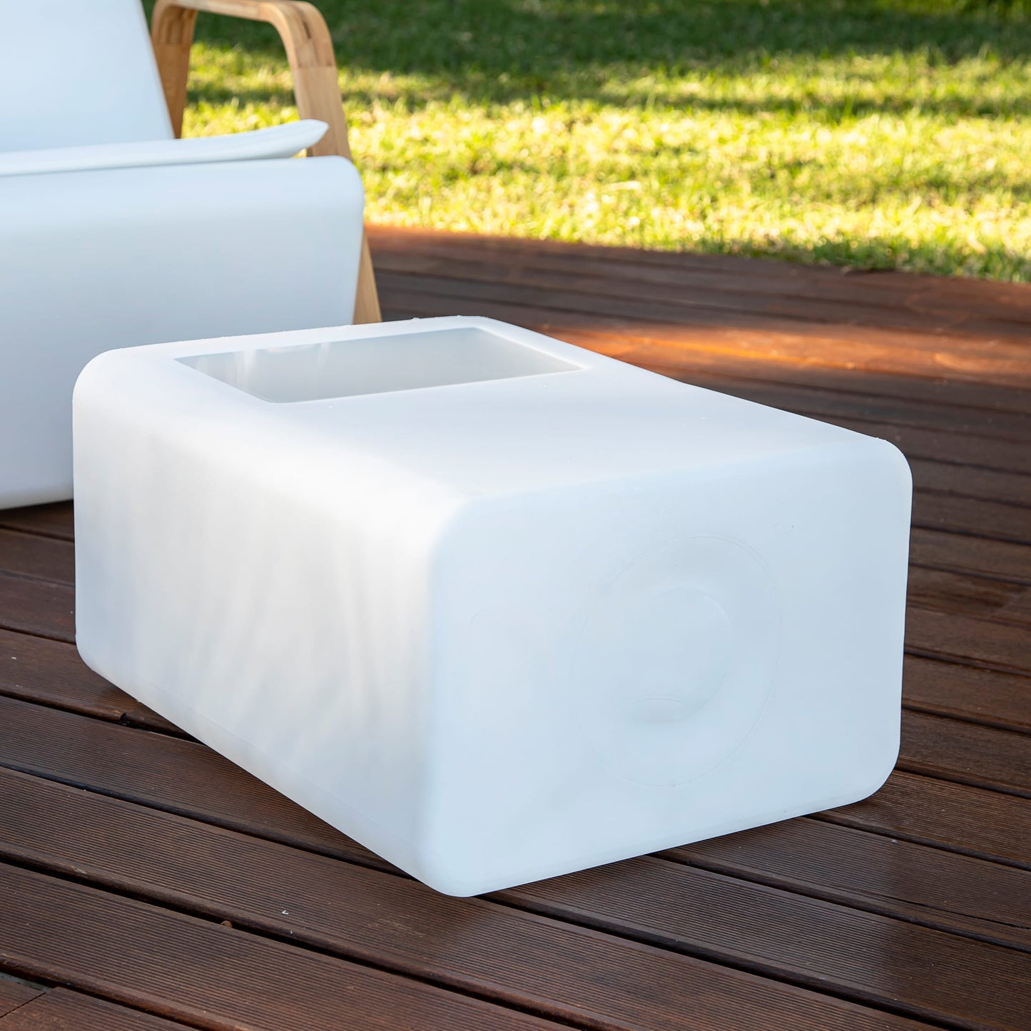 Tarida Tab<br> Indoor & Outdoor Coffee Table