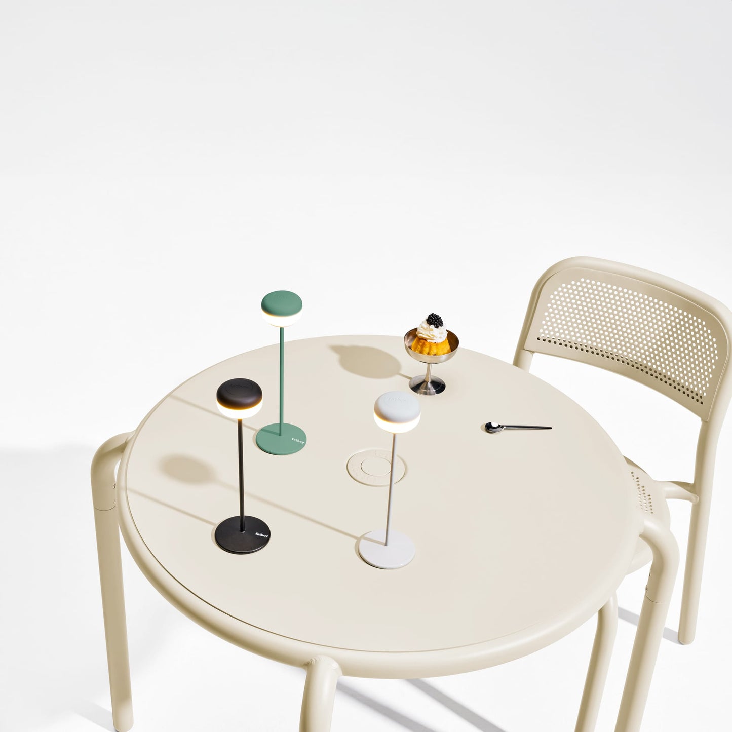 Toní Bistreau<br> Up to 4-Seater