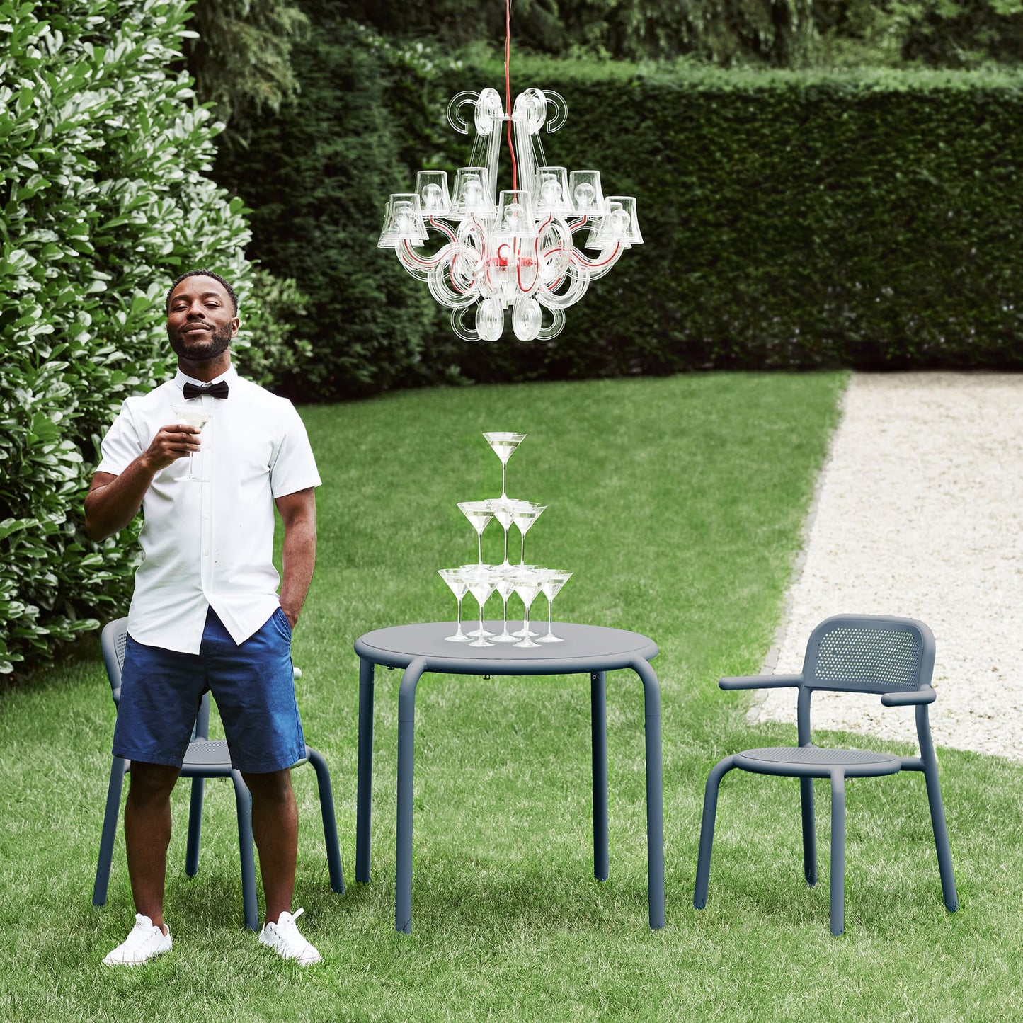 Toní Bistreau<br> Up to 4-Seater