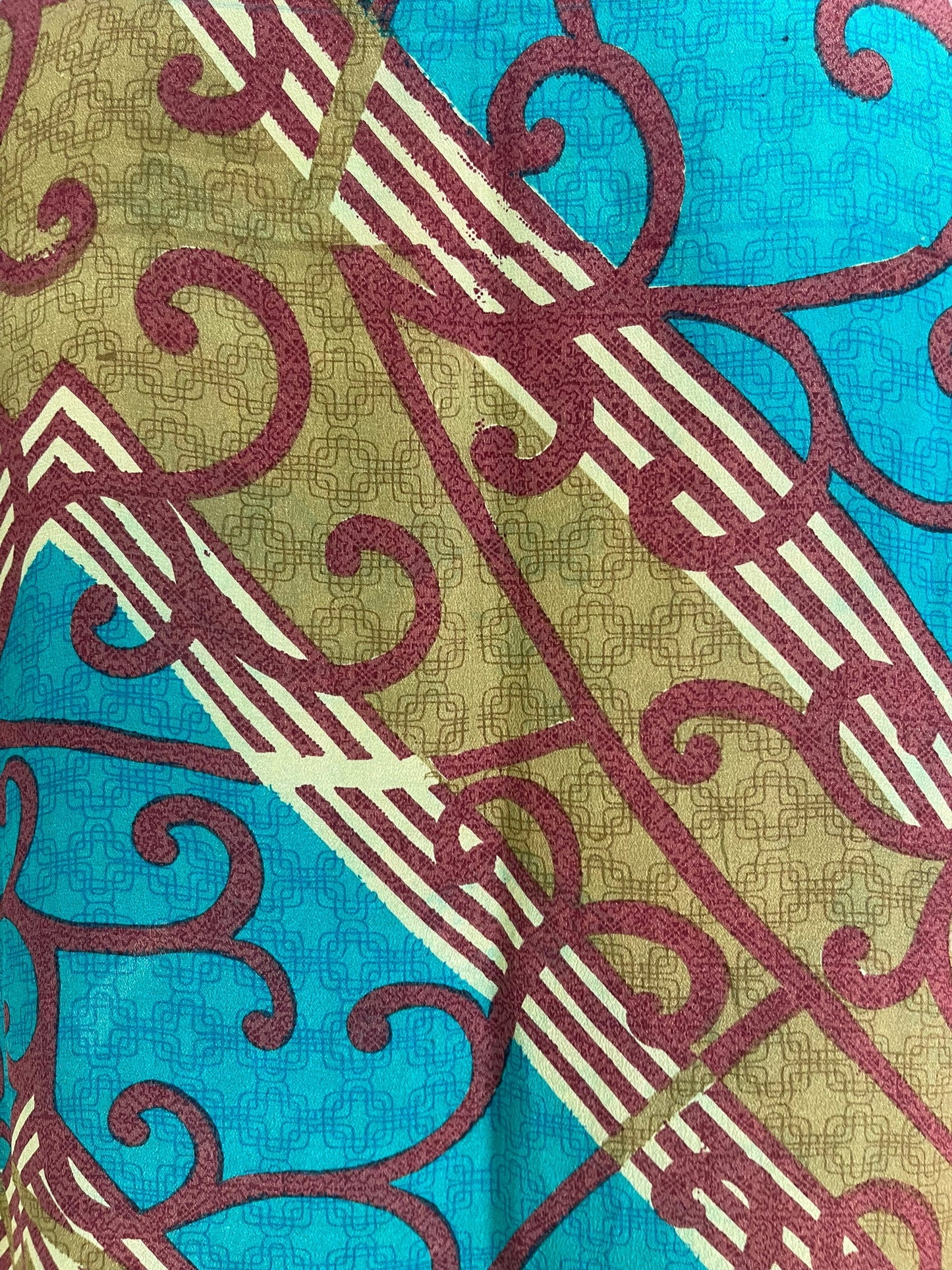 PRC5939 Avatar Pure Silk Kimono-Sleeved Jacket with Belt