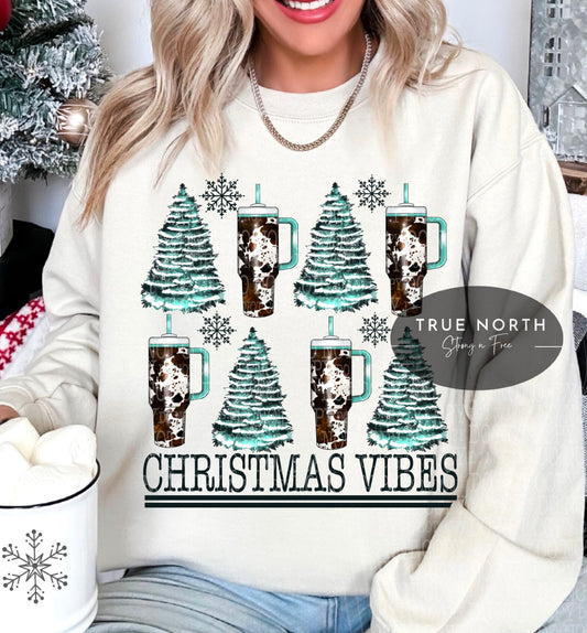 Sweatshirt or T-Shirt Christmas Cow Print With Trees Flaking Jumbo .