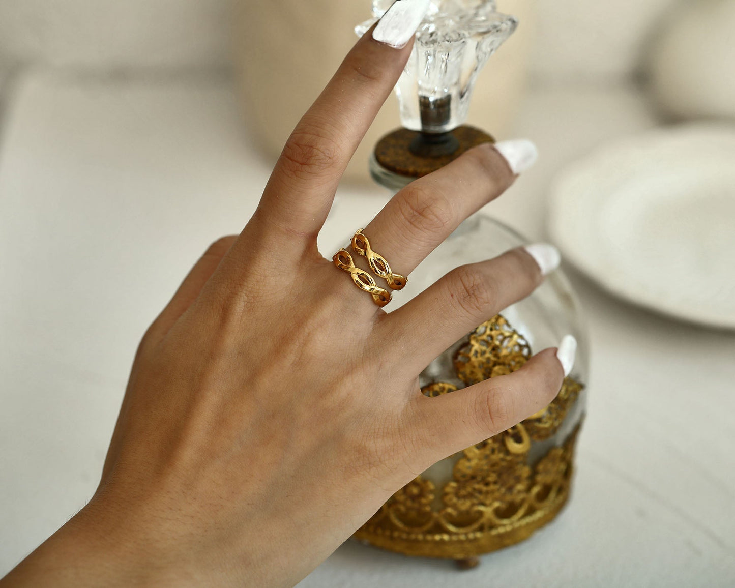 VENESSA Gold:  Intertwined Repeated Pattern Adjustable Ring