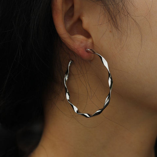 VERONA Wavy Twist Silver Hoop Earrings