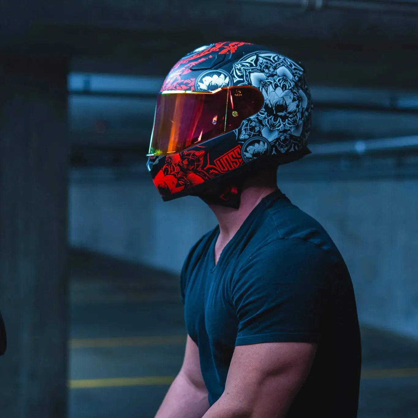 VOSS 988 Moto-1 Mandala Helmet