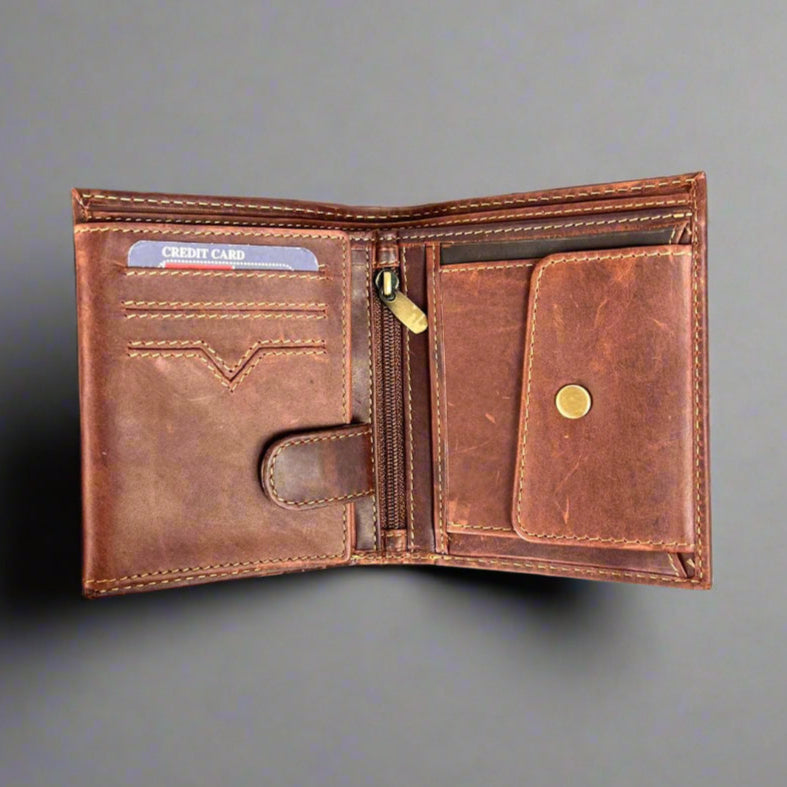 Men’s Bifold Flipout Cow Leather Wallet