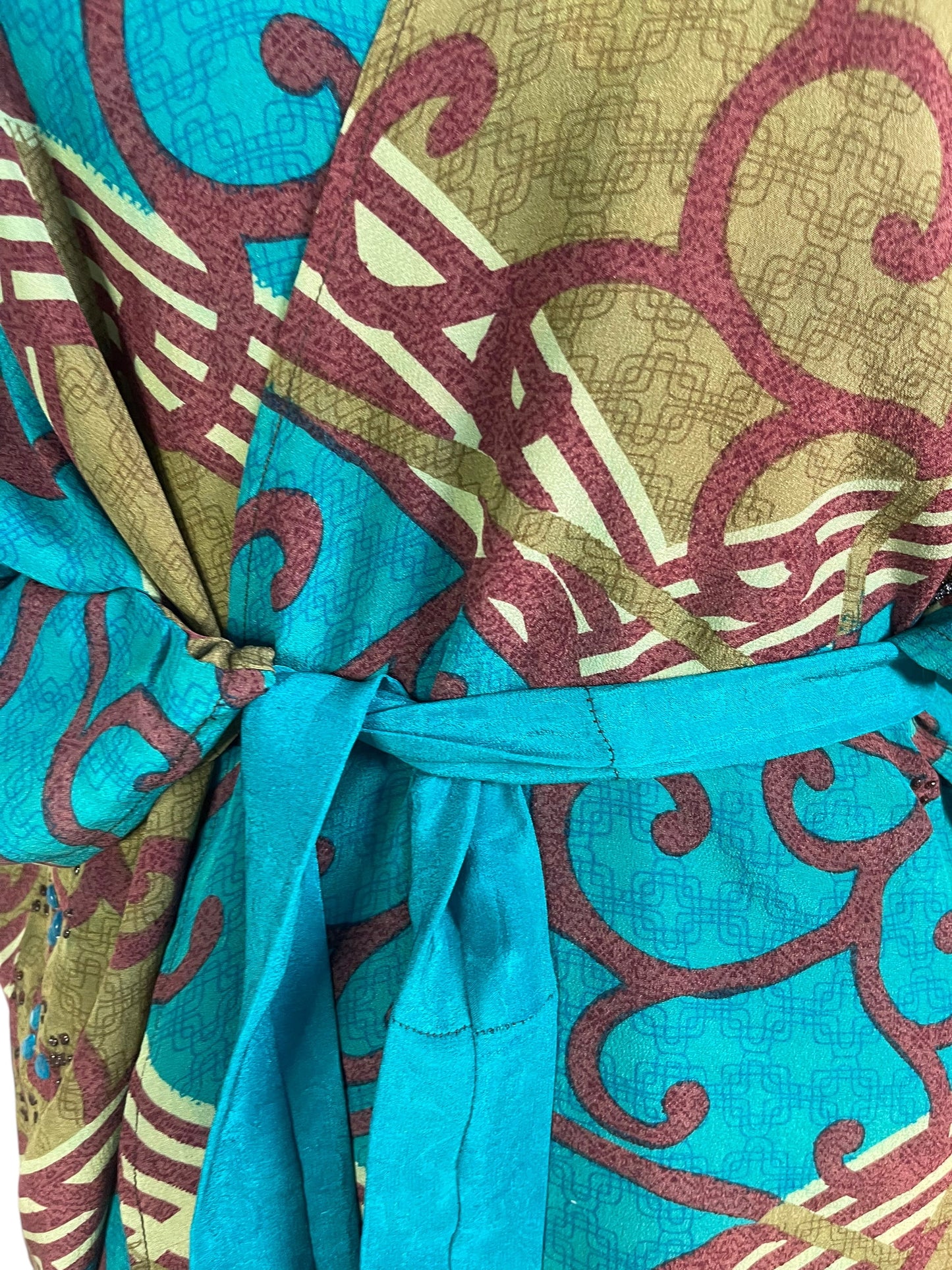 PRC5939 Avatar Pure Silk Kimono-Sleeved Jacket with Belt