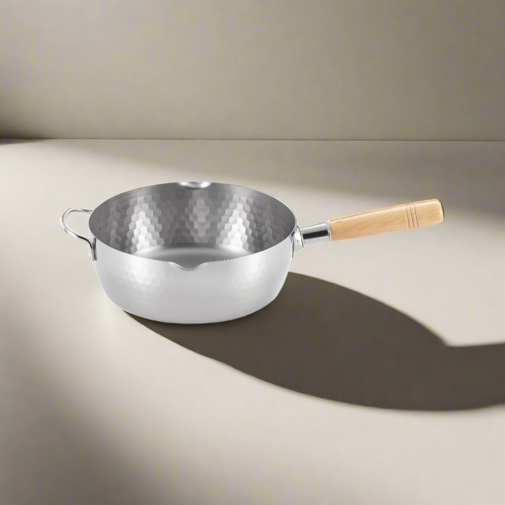 Yoshikawa Yukihira 24 cm Pot Stainless Steel | 3.6 L with Wooden Handle