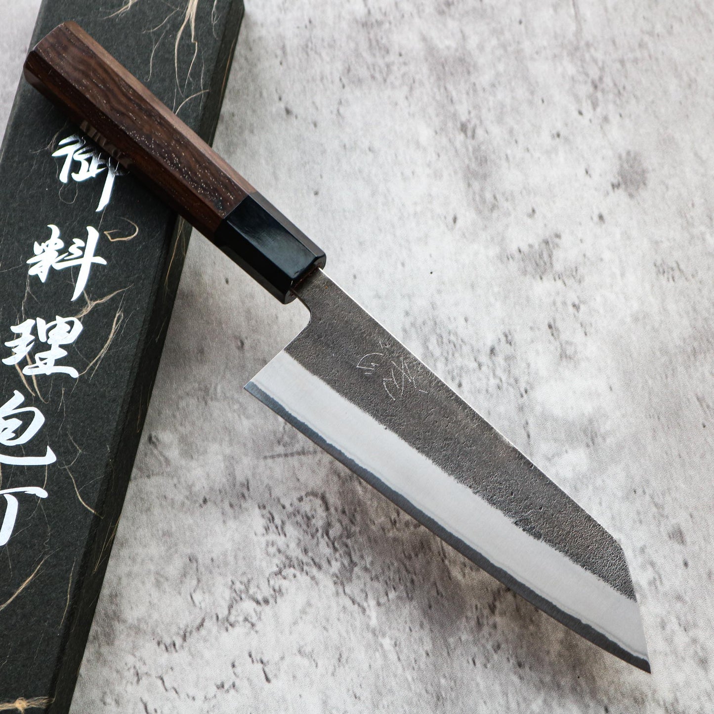 Yoshikane Kurouchi W#2 Bunka 170 mm