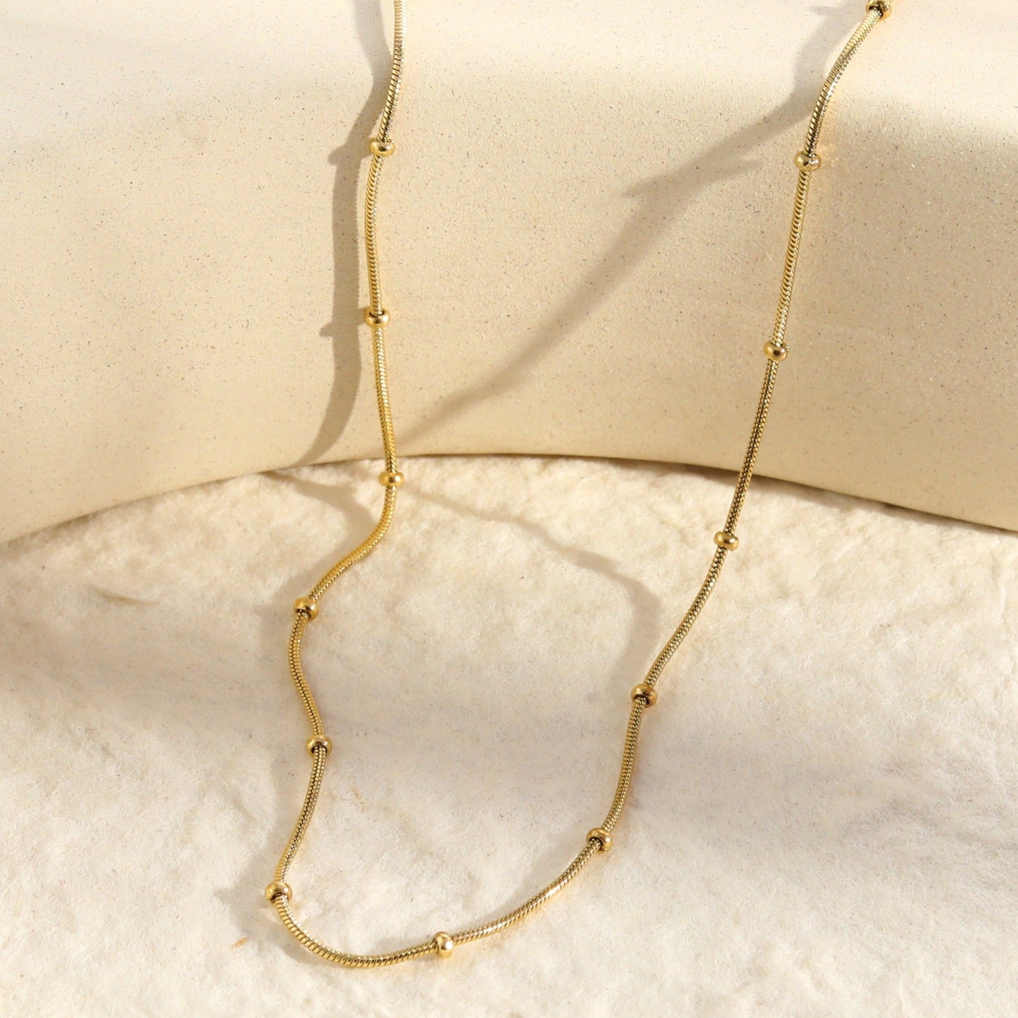 ZAHARA: Mini Textured Beaded Dainty Gold Chain