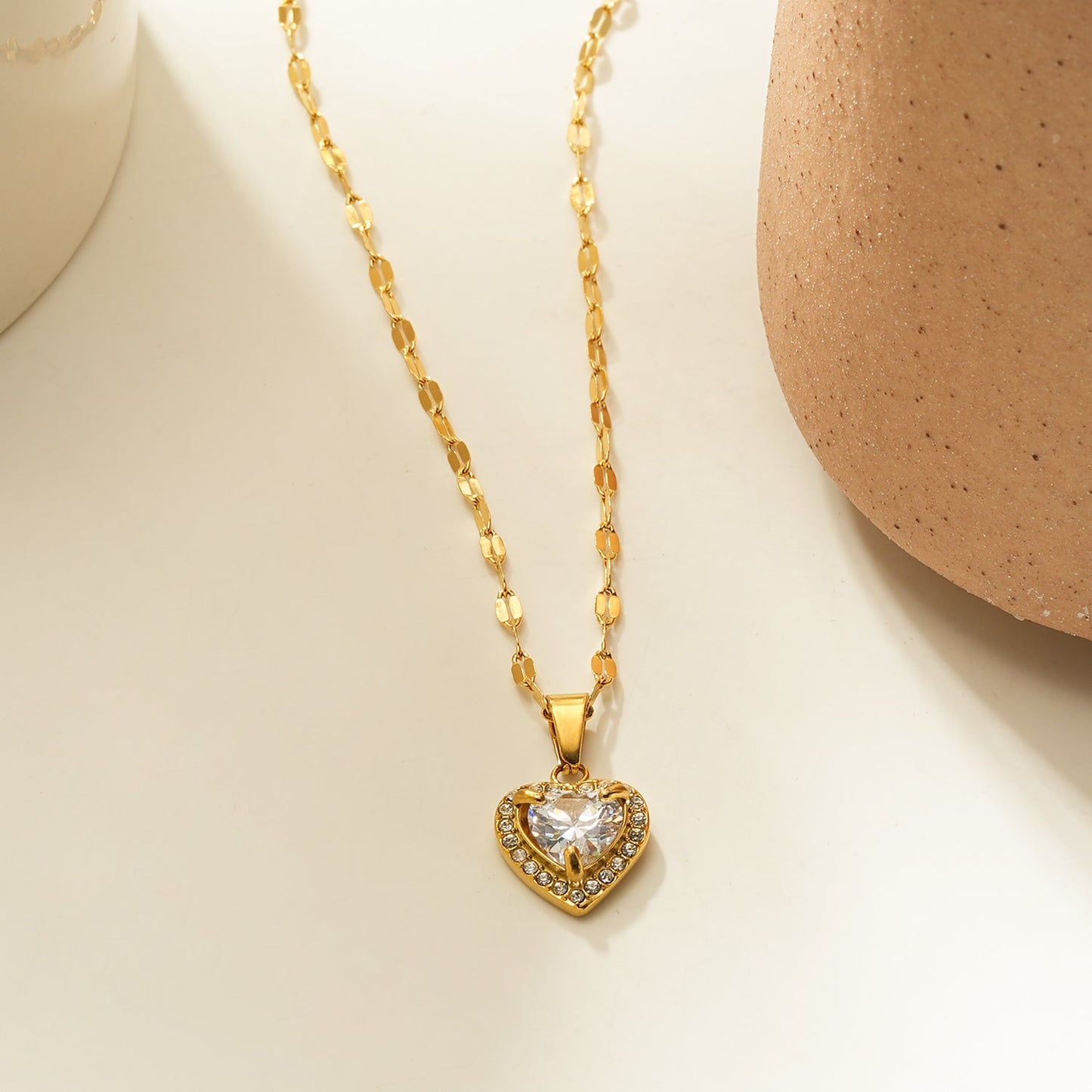 ZITA Gold: Gucci-Style Dainty Chain Necklace with Sparkling Petit Pavé Heart Pendant
