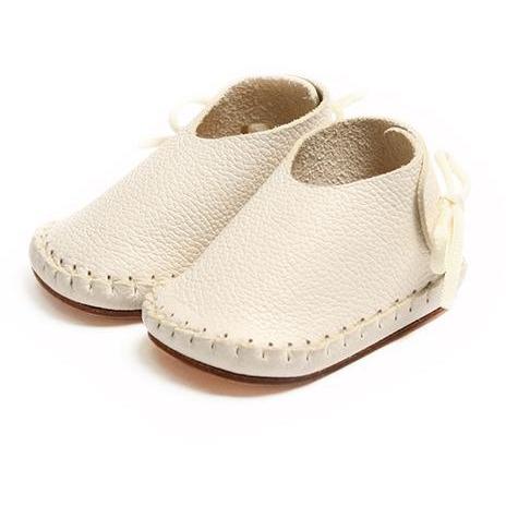 Umeloihc Ake 9cm Babies First Shoe Kit White