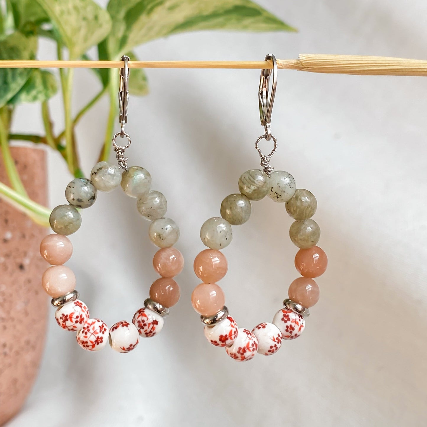 Boucles d’oreilles bohèmes en pierres naturelles | CAPRI