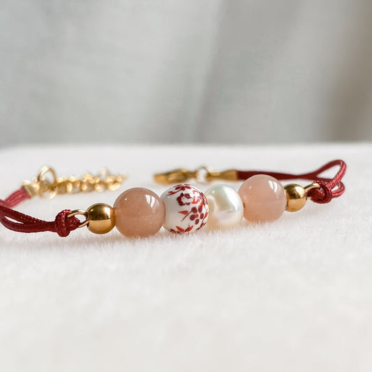 Bracelet cordon rouge en pierres naturelles | ÉVEIL