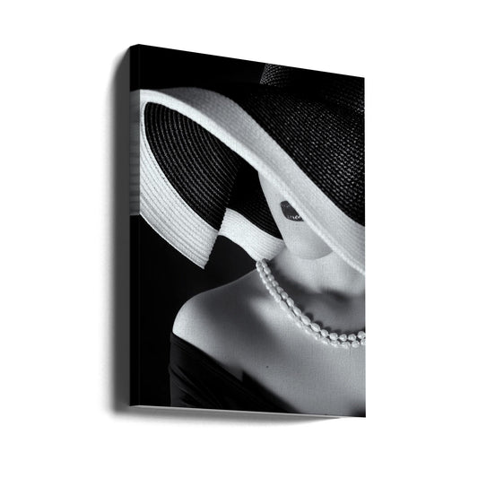 Wall art Elegance in Shadow