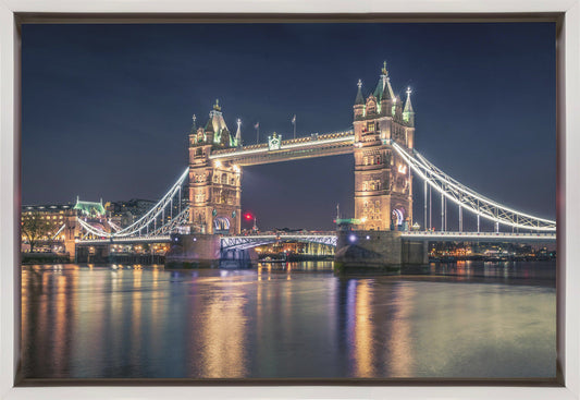 Wall Art Night at The Tower Bridge