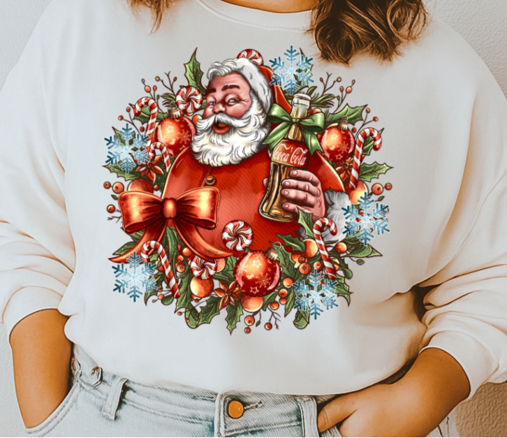 Crewneck T-Shirt  Vintage Coca-Colaa Santa – Christmas Wreath Design Hoody Or Sweatshirt