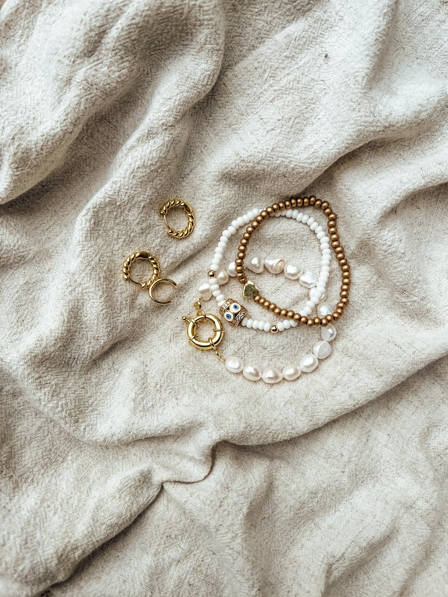 The Malia Pearl Bracelet
