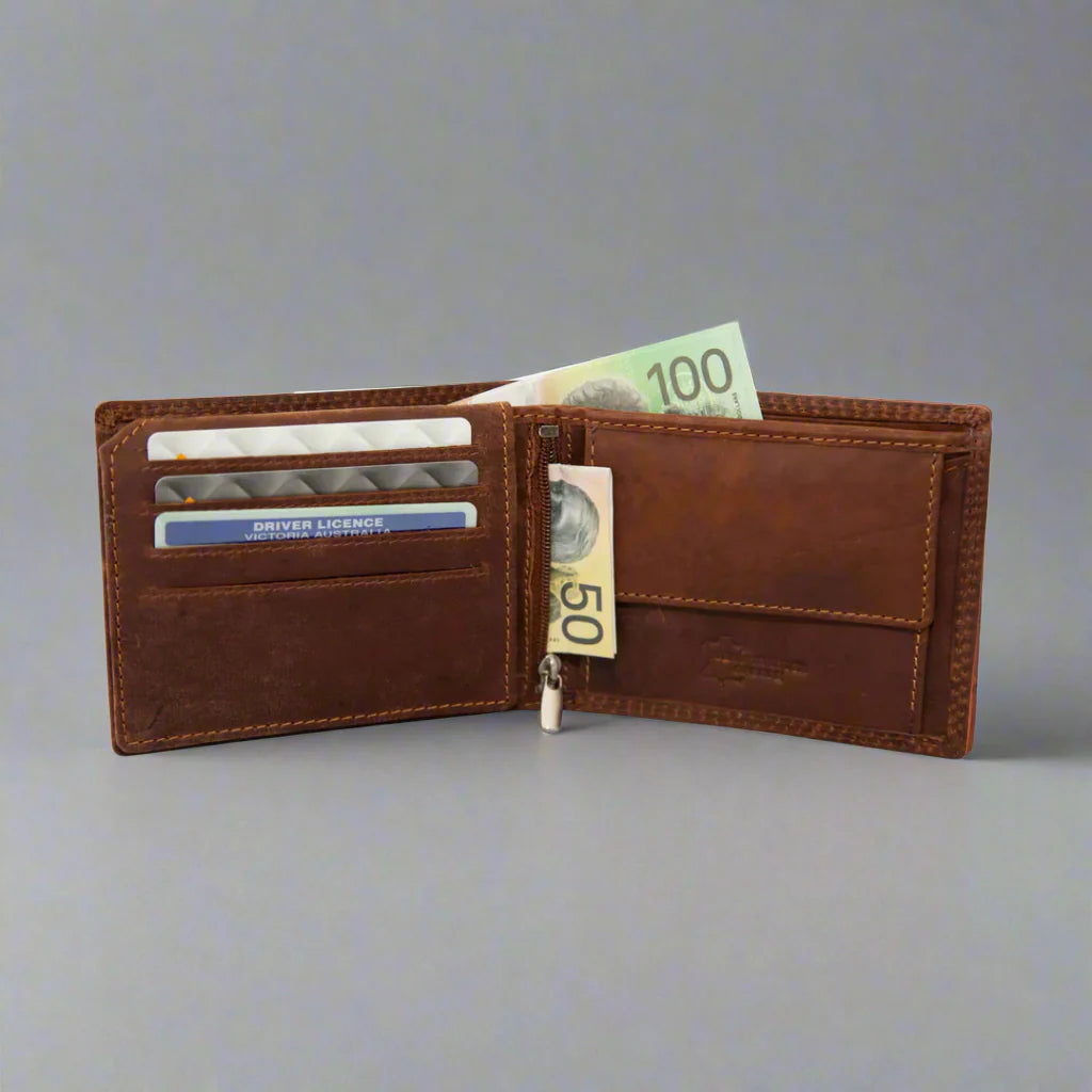 Greenwood Leather Men's Wallet. RFID-Blocking Oil Pull-Up Leather