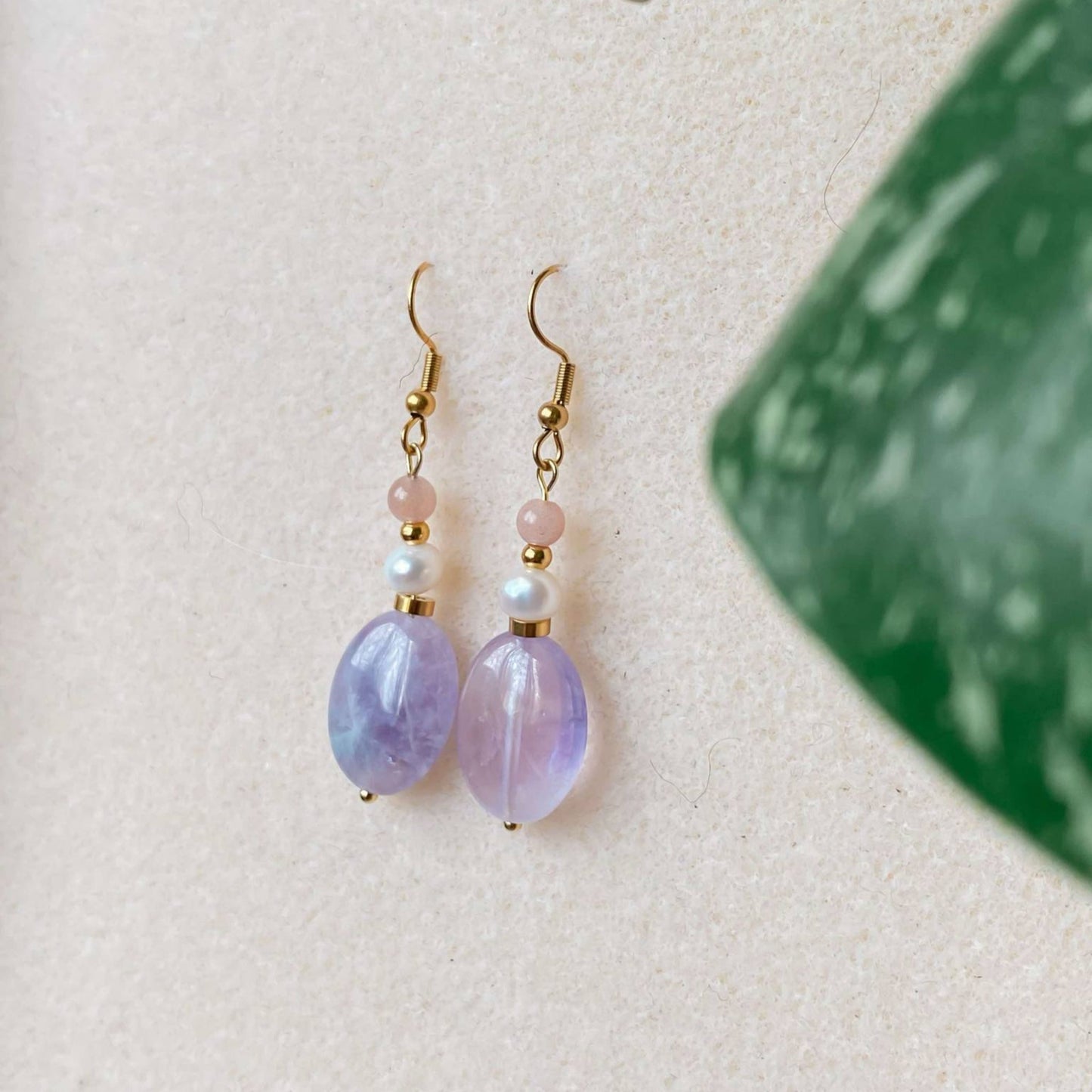 Boucles d’oreilles pendantes en améthyste | LUNARA