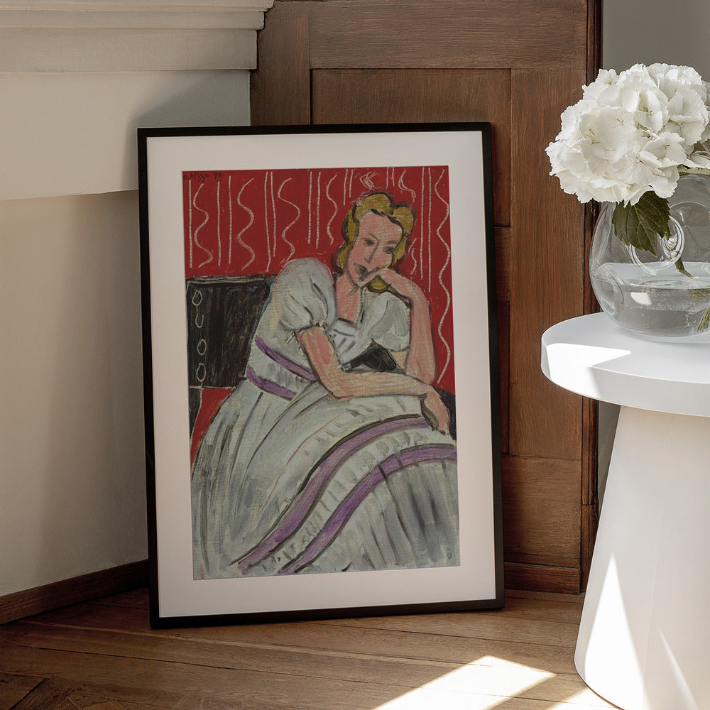 Wall art Jeune Femme Assise En Robe Grise