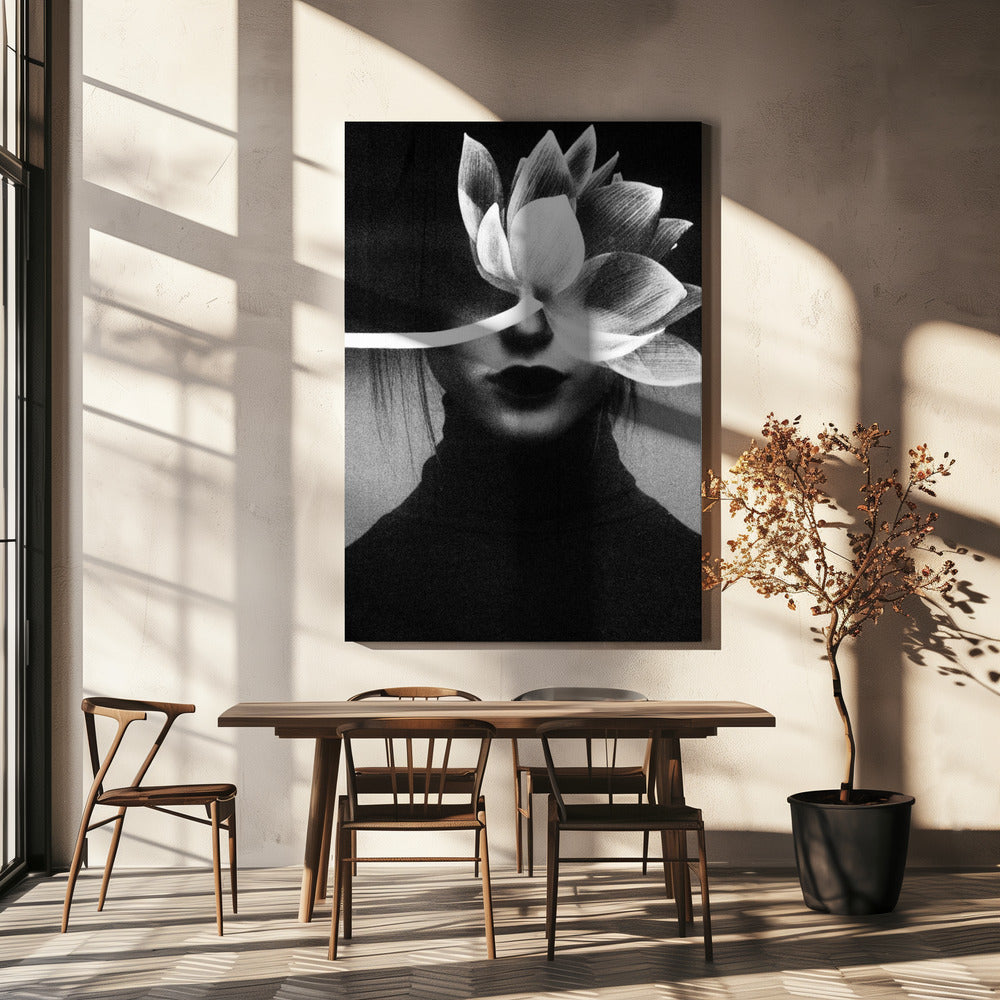 Pain like a flower blossom