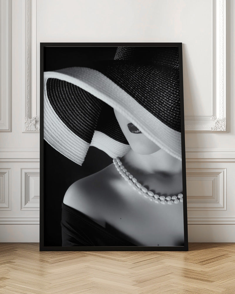 Wall art Elegance in Shadow