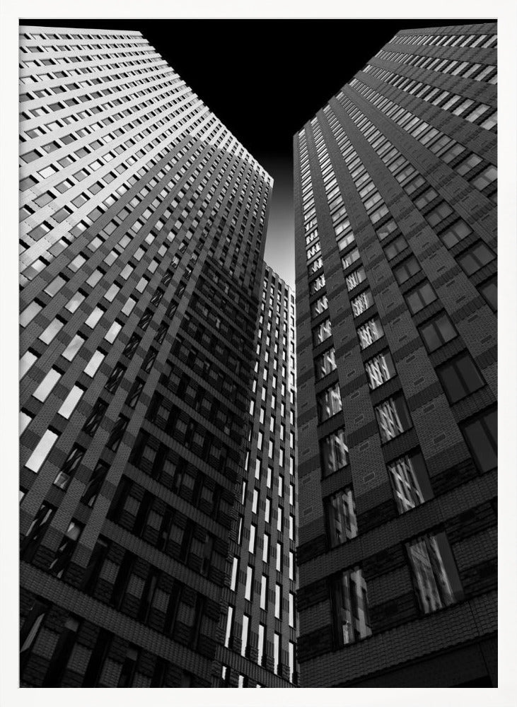 Wall art Between giants