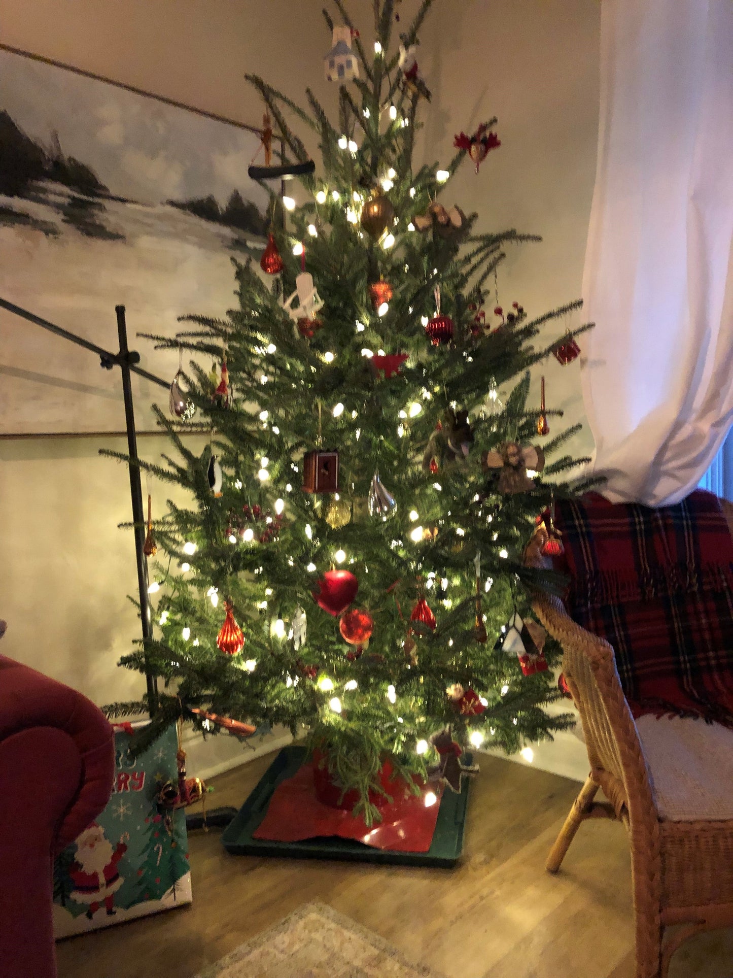 Ring Tree Kit: 240 LED White Lights