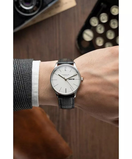 Sternglas Berlin Metro Men's 38 mm Quartz Watch